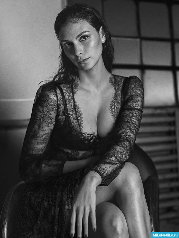 Морена Баккарин для GQ